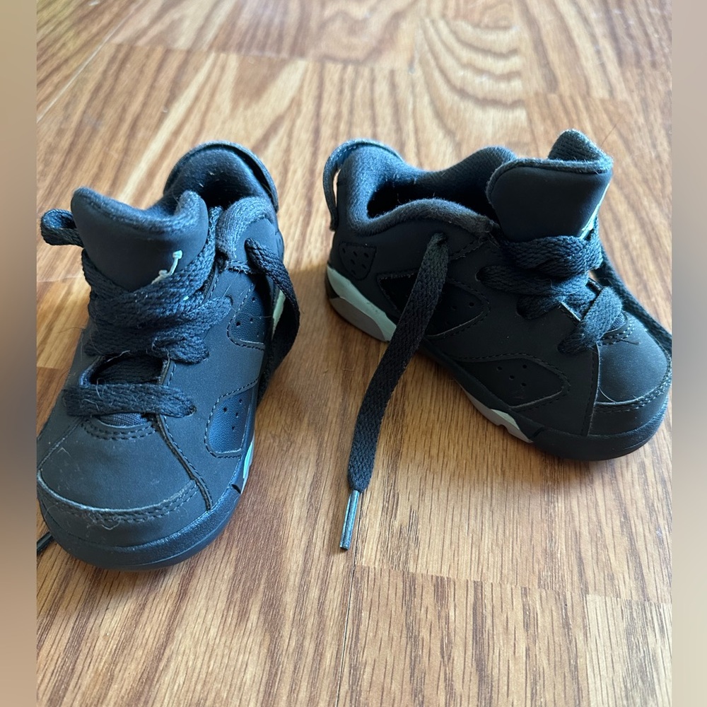 Nike Air Jordan 6 Retro Low "Anthracite Mint Foam" Size 5C